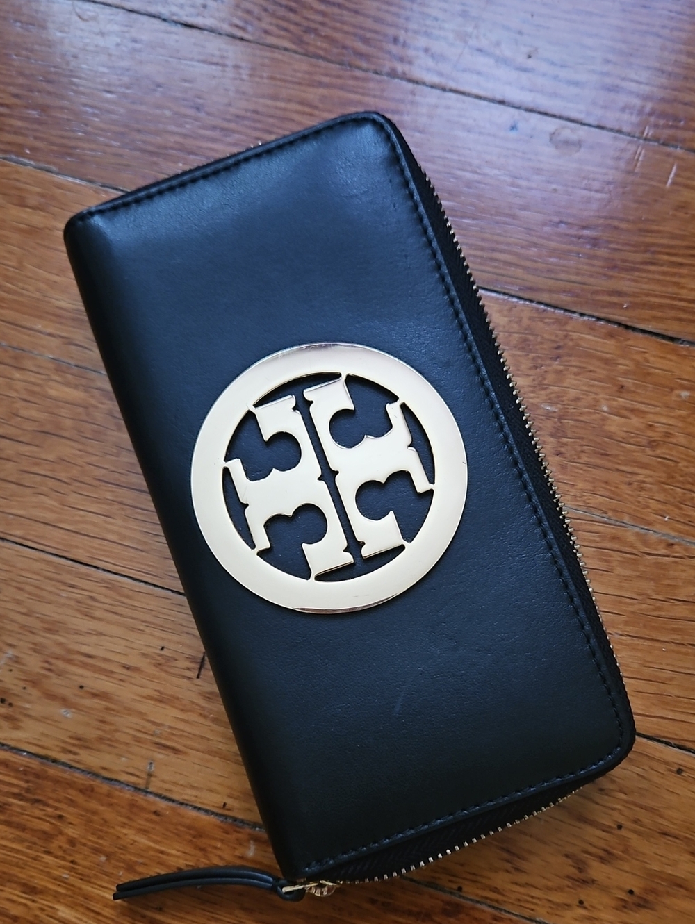 Tory Burch Black Leather Zip Wallet with Gold Logo Emblem